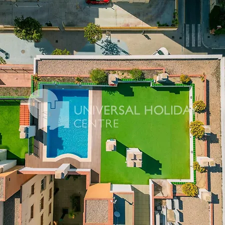 Uhc Sol I Mar Family Complex